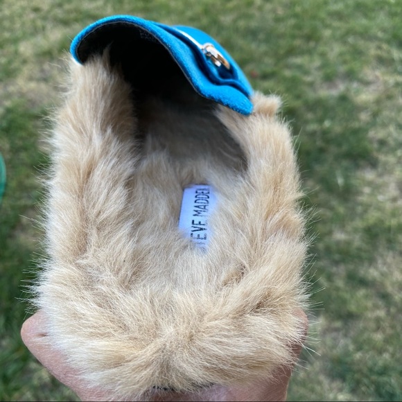 Cute cozy fury clog sandals by Steve Madden - Picture 4 of 8